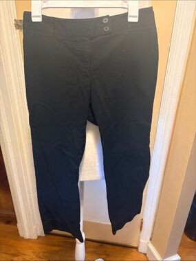 LOFT Black Wonen”s Capri Pants